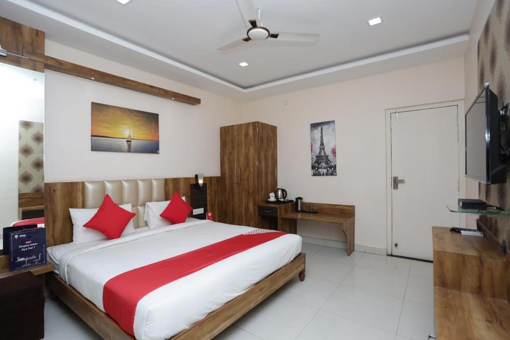 Hotel Rajmohan Palace Gwalior Eksteriør bilde
