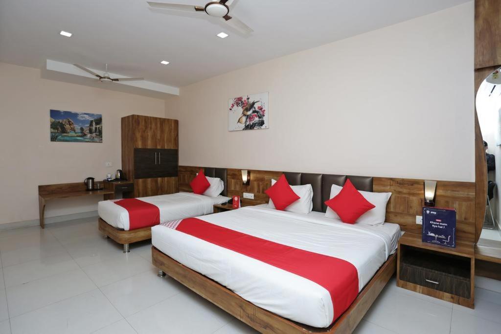 Hotel Rajmohan Palace Gwalior Eksteriør bilde